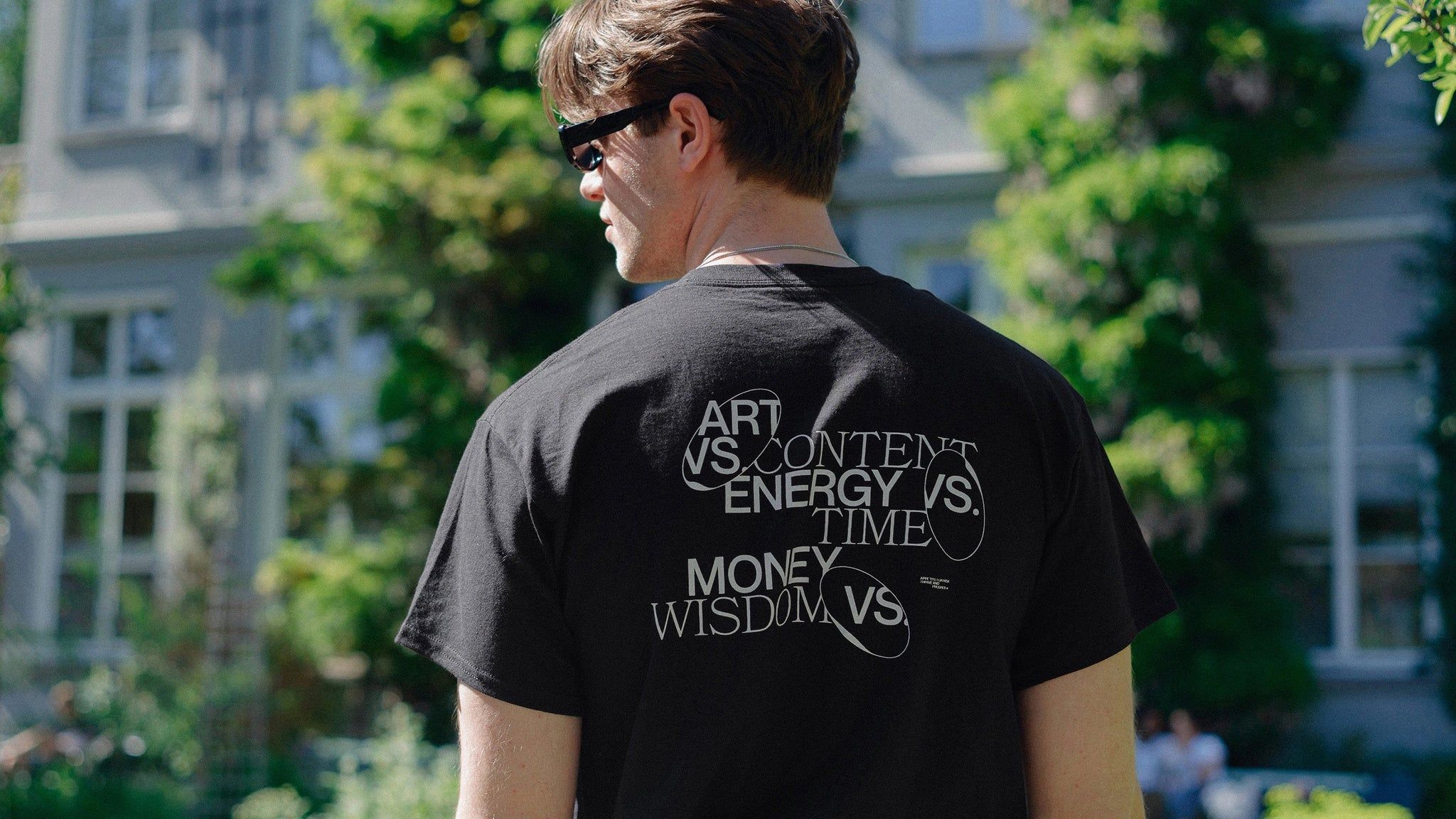 Art vs. Content Typography T-Shirt Black T-Shirt Sylvan Hillebrand 